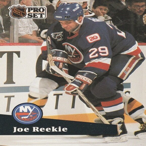 Joe Reekie Hockey Card Collection - Picture 4 of 6
